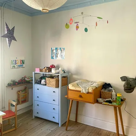Holiday home Raekkehus Med Baggard Naer Skjolds Plads